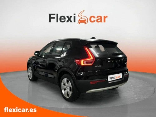 Volvo XC-40 2.0 B4 G AWD Momentum Pro Auto