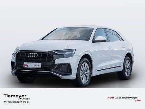 AUDI Q8 s-line