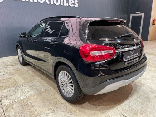 MERCEDES-BENZ Clase GLA GLA 180d