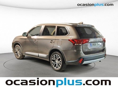 MITSUBISHI Outlander 220 DI-D Motion 2WD 7 Plazas