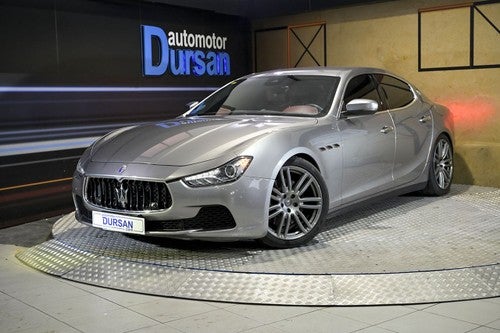 MASERATI Ghibli V6 350 HP RWD