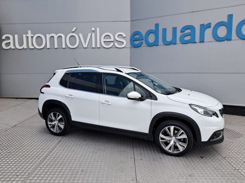 PEUGEOT 2008 1.2 PureTech S&S Allure 130