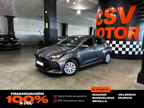 TOYOTA Yaris 1.5 120H Business Plus