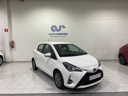 TOYOTA Yaris 1.0 Active