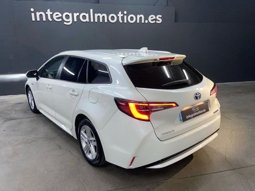 TOYOTA Corolla 1.8 125H ACTIVE TECH E-CVT TOU SPORT