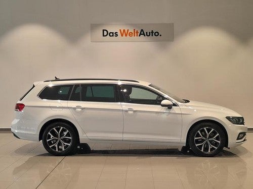 VOLKSWAGEN Passat Variant Executive 2.0 TDI 110kW DSG