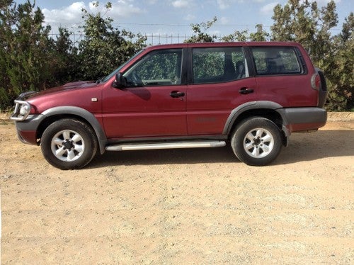 NISSAN Terrano 2.7 TD Comfort