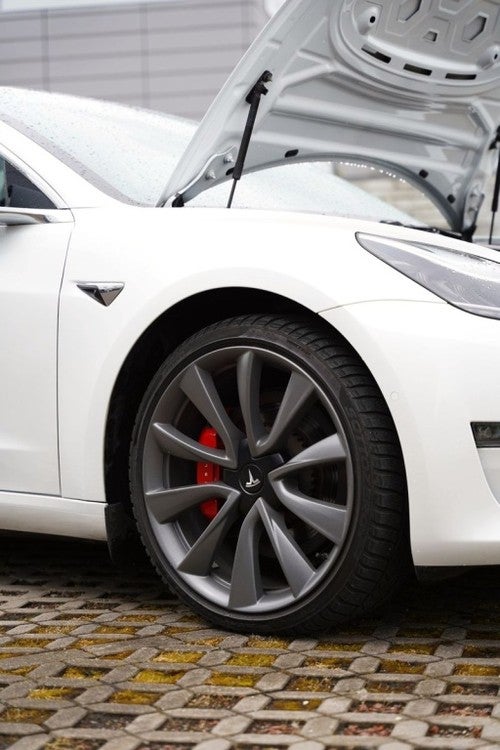 TESLA Model 3 Long-Range Dual Motor AWD