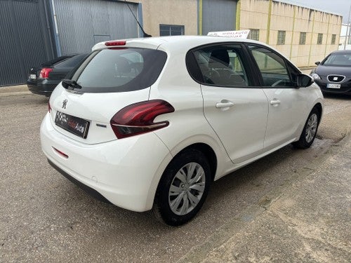 PEUGEOT 208 1.6BlueHDi Style 75