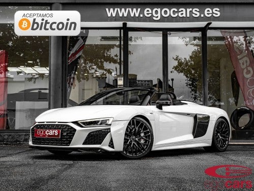 AUDI R8 Spyder 5.2 FSI V10 quattro S-Tronic