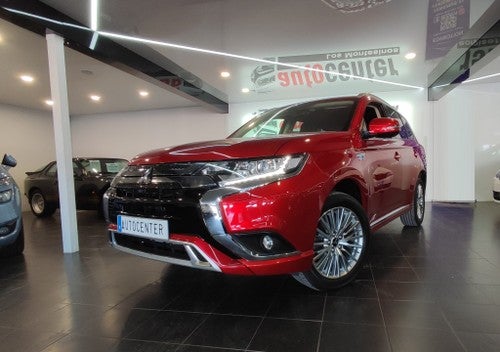 MITSUBISHI Outlander PHEV Motion 4WD