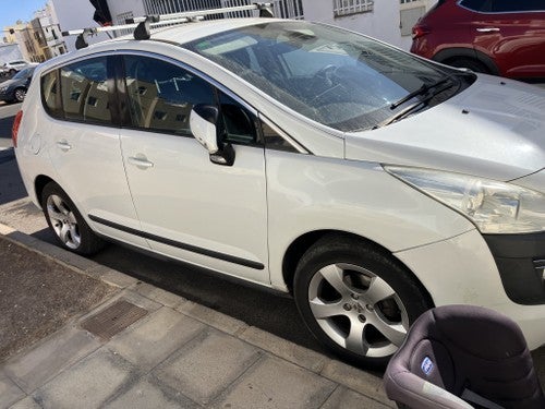 PEUGEOT 3008 1.6HDI FAP Premium 112