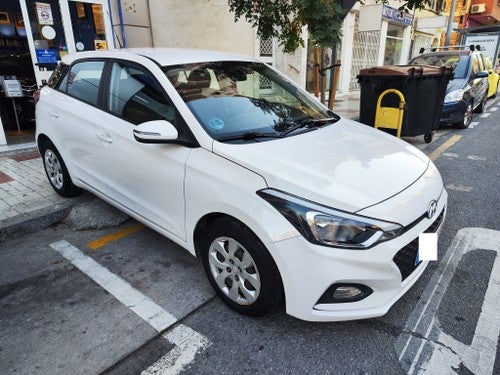 HYUNDAI i20 1.0 TGDI Essence LE 100