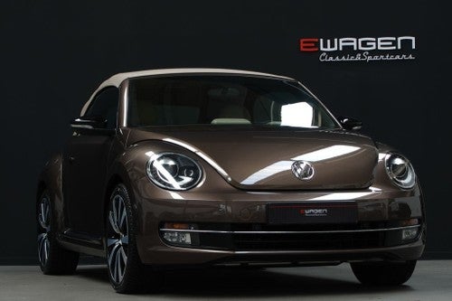 VOLKSWAGEN Beetle Cabrio 2.0 TSI Sport 210