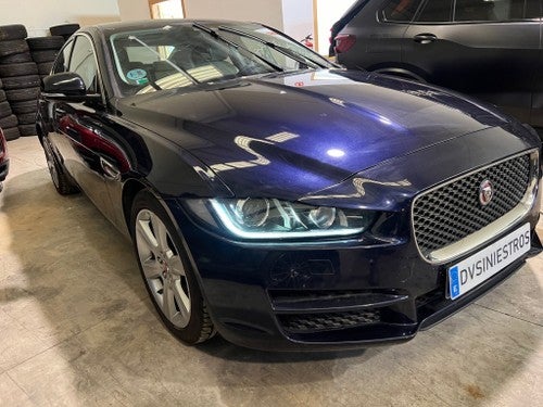 JAGUAR XE 2.0 Diesel Prestige Aut. 180