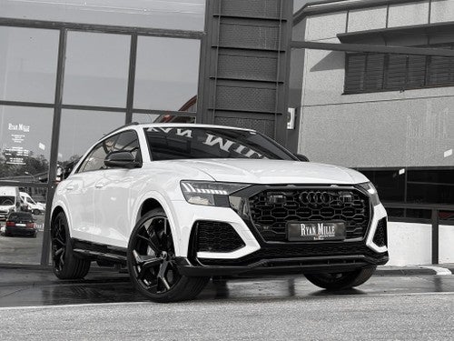 AUDI Q8 RS TFSI quattro tiptronic