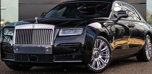 ROLLS-ROYCE Ghost Black Badge