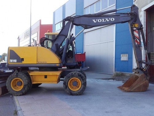 Volvo EW 140 