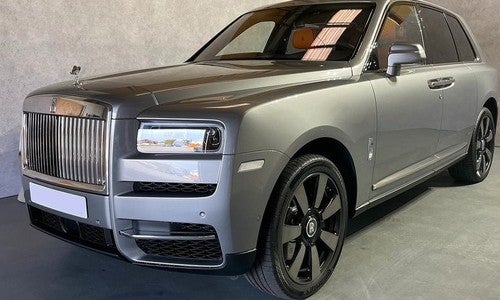 ROLLS-ROYCE Cullinan 