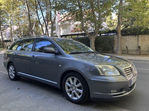 TOYOTA Avensis Wagon 2.0D-4D Sol