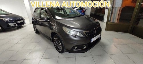 PEUGEOT 2008 1.2 PureTech Style 82