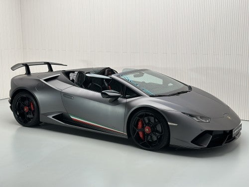 LAMBORGHINI Huracán LP 640-4 Performante Spyder