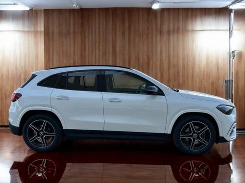 MERCEDES-BENZ Clase GLA 200 7G-DCT