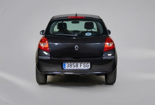 RENAULT Clio 1.4 Confort Dynamique