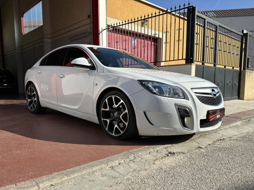 OPEL Insignia 2.8 V6 Turbo OPC