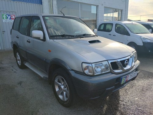 NISSAN Terrano 3.0 DI Sport