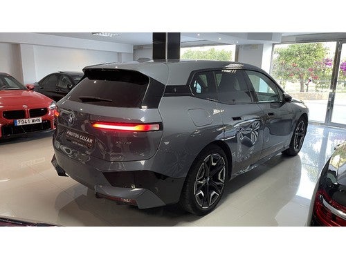 BMW iX xDrive40