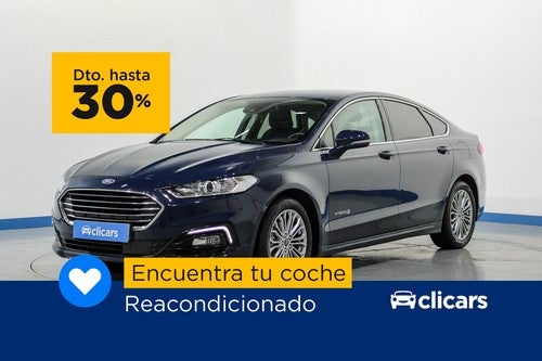 FORD Mondeo Sedán 2.0 HEV Titanium