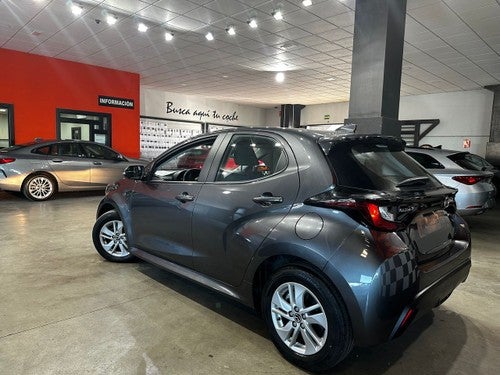 Mazda 2 1.5 85 kW (116 CV) CVT Centre-line