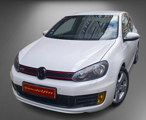 VOLKSWAGEN Golf 2.0 TSI GTI