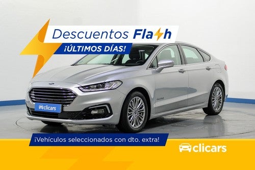 FORD Mondeo Sedán 2.0 HEV Titanium