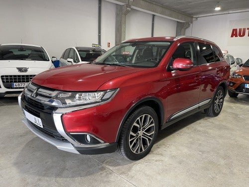 MITSUBISHI Outlander 220DI-D Motion 2WD 5pl.