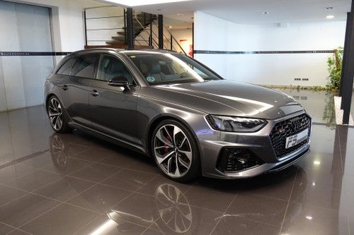 AUDI A4 RS4 Avant TFSI quattro tiptronic