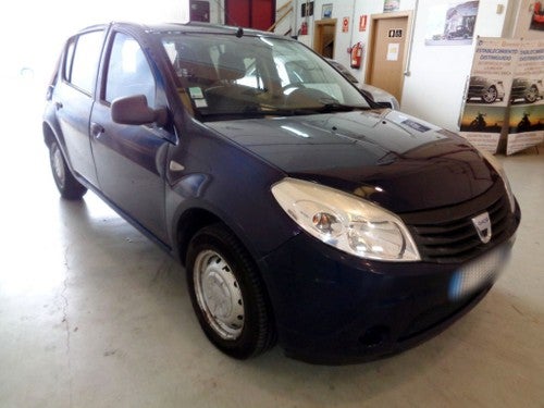 DACIA Sandero 1.4 Laureate