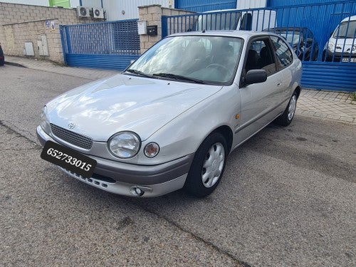 TOYOTA Corolla Coupé 2.0 D Terra