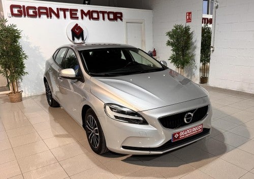 VOLVO V40 D2 Aut. 120