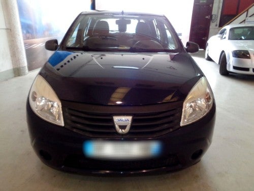 DACIA Sandero 1.4 Laureate