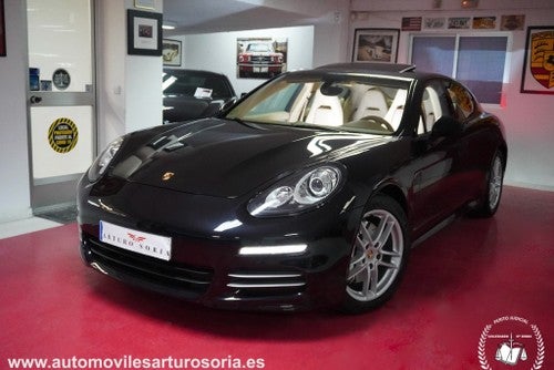 PORSCHE Panamera 4 PDK