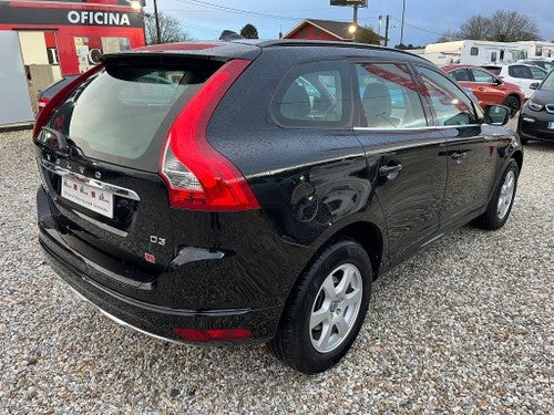 VOLVO XC60 D3 Kinetic 136