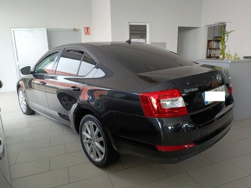 SKODA Octavia 2.0TDI CR Style DSG