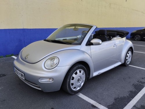 VOLKSWAGEN Beetle Cabrio 1.6