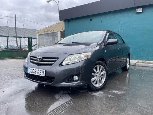 TOYOTA Corolla Sedán 1.4D-4D Active