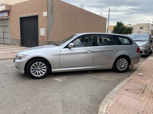 BMW Serie 3 320d Touring Aut.