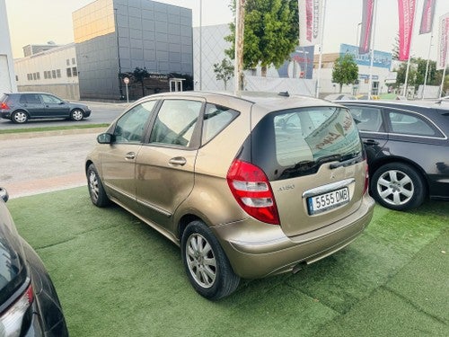 MERCEDES-BENZ Clase A Pequeño  Automático de 5 Puertas