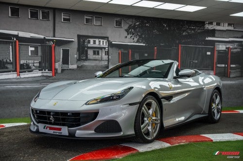 FERRARI Portofino M