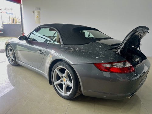 PORSCHE 911 Carrera 4 Cabrio